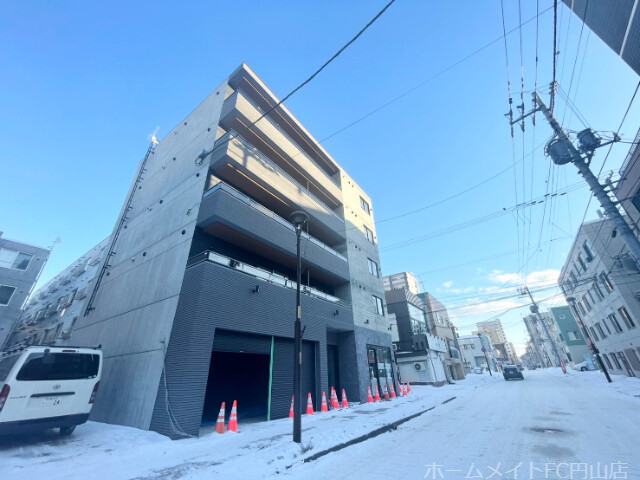 建物外観　建物写真