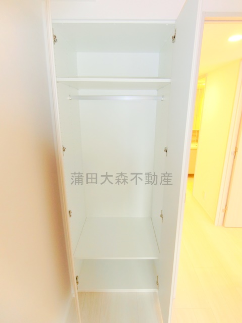 収納　洋室3.7帖　収納　クローゼット