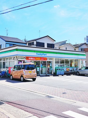 コンビニ　ファミリーマート山下通店（コンビニ）まで489m