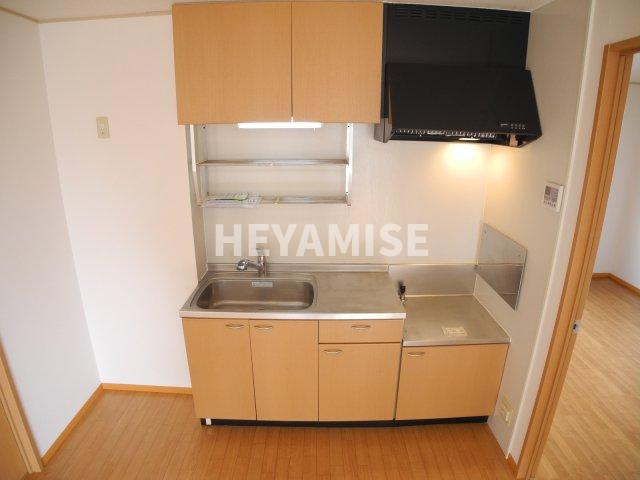 キッチン　※室内画像は別号室のもの