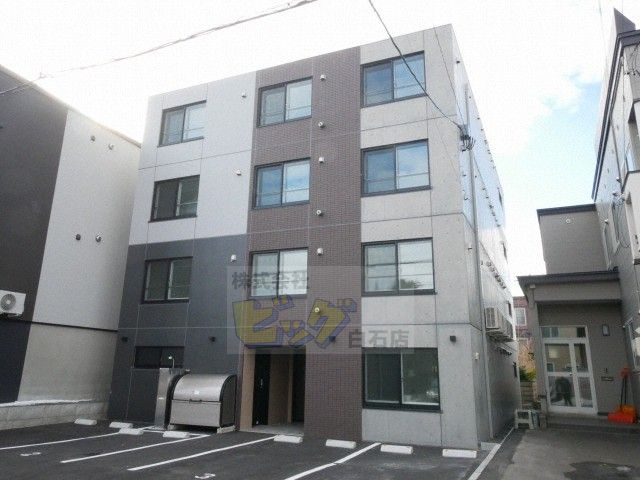 建物外観　Ｗｉ－Ｆｉ付きインターネット無料導入のマンションです♪