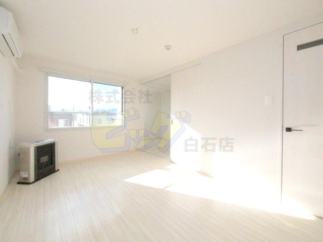 居室・リビング　お洒落なデザイナーズマンションです♪