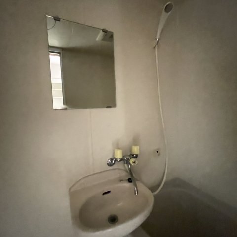 洗面設備　同仕様タイプです