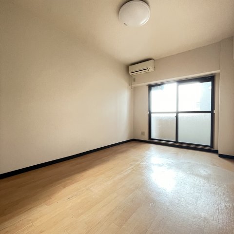 居室・リビング　同仕様タイプです