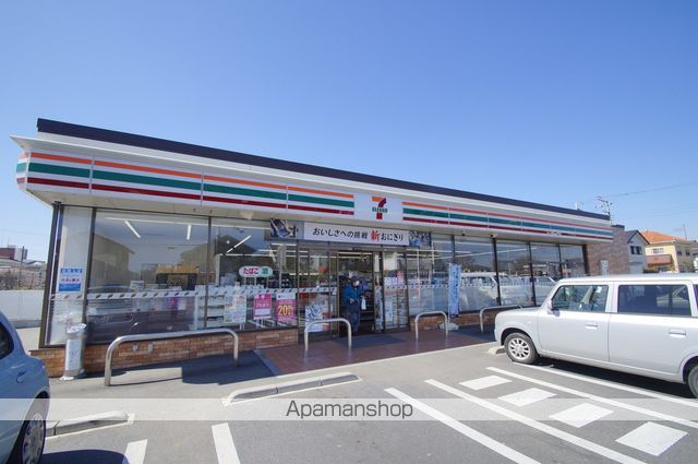 コンビニ　セブンイレブン（コンビニ）まで434m