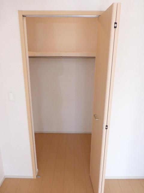 収納　★ウォークインクローゼットです★