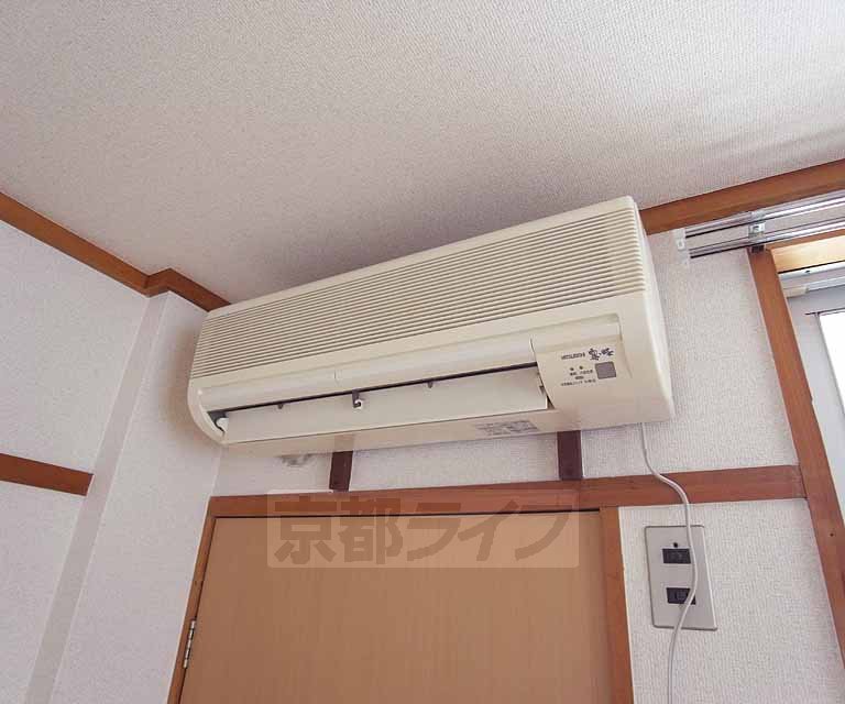 その他設備　冷暖房付です。