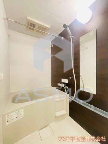 バス・シャワールーム　同マンション内、別部屋参考写真