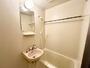 バス・シャワールーム　設備・使用は号室により異なる為、現状を優先いたします