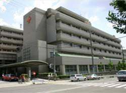病院　京都第一赤十字病院（病院）まで675m