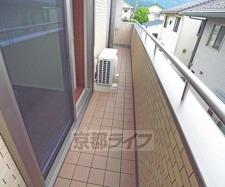 バルコニー　綺麗なバルコニーです。