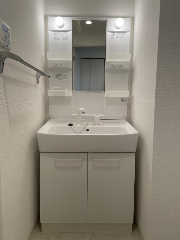 洗面設備　（別タイプ参考写真）ラクレールフォンテーヌ　荒川区東尾久1