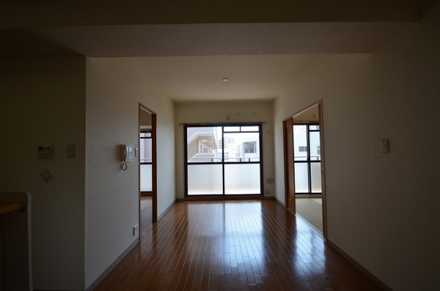 居室・リビング　別号室の写真です