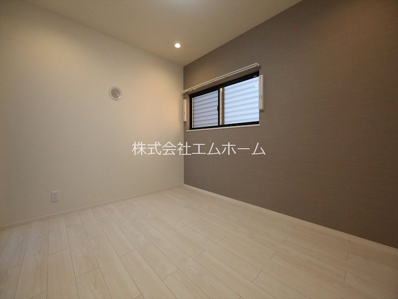 その他　洋室7.7帖　クローゼット付　エアコン完備