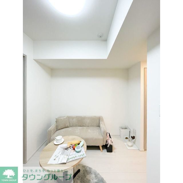 居室・リビング　家具・家電の備え付けはありません