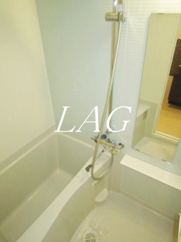 バス・シャワールーム　お風呂です。