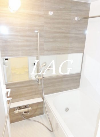 バス・シャワールーム　お風呂です。