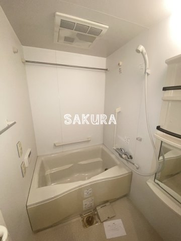 バス・シャワールーム　日々の疲れを癒すお風呂です♪