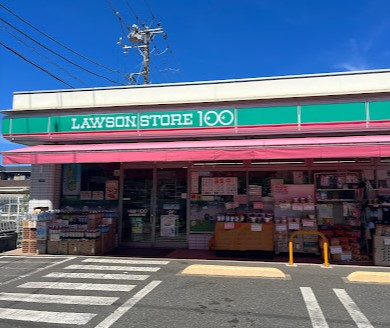 コンビニ　ローソンストア100辻堂元町五丁目店（コンビニ）まで479m