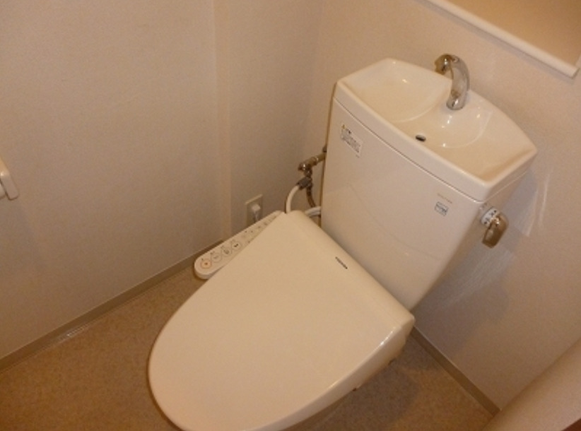 トイレ　※別号室参照