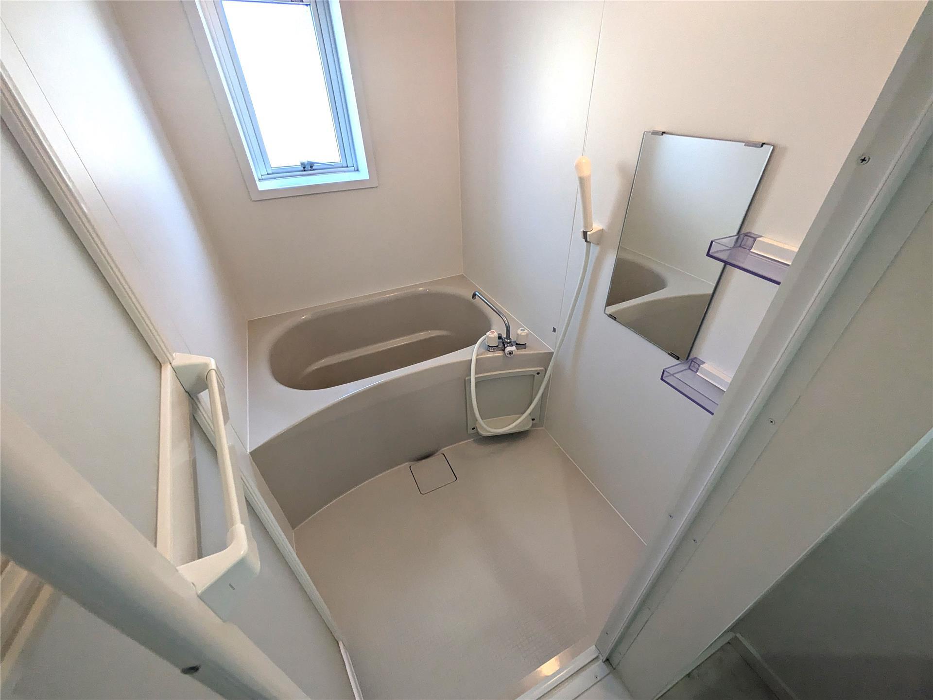 バス・シャワールーム　浴室