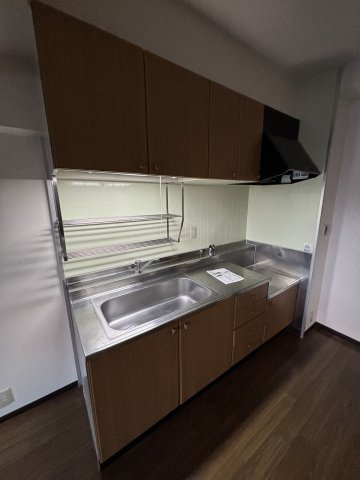 キッチン　※建物内別間取参考写真