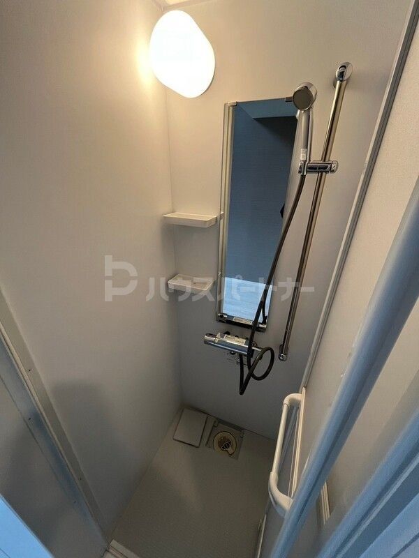 バス・シャワールーム　シャワールーム