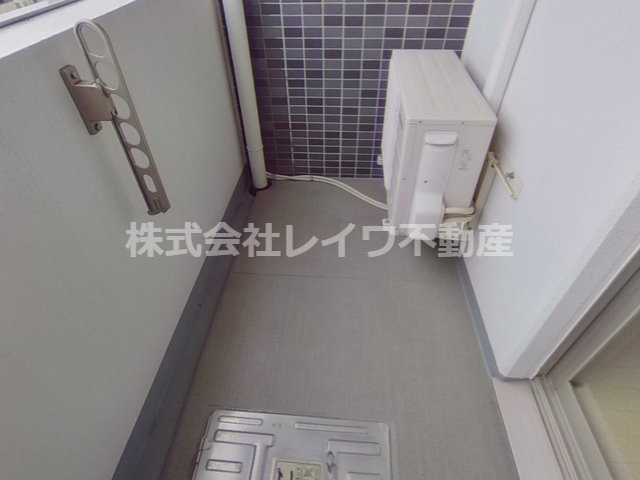 バルコニー　バルコニーからの眺めを楽しみながら食事をしませんか