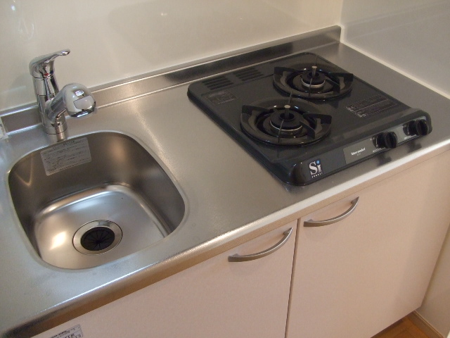 キッチン　2口ガスコンロ付き