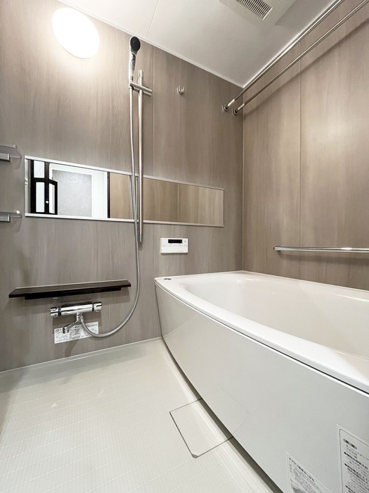 バス・シャワールーム