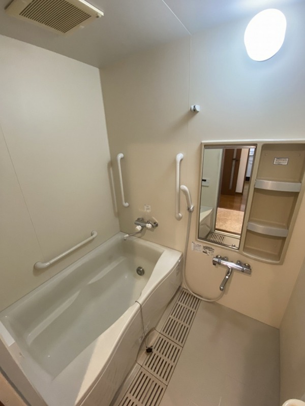 バス・シャワールーム　反転部屋参考