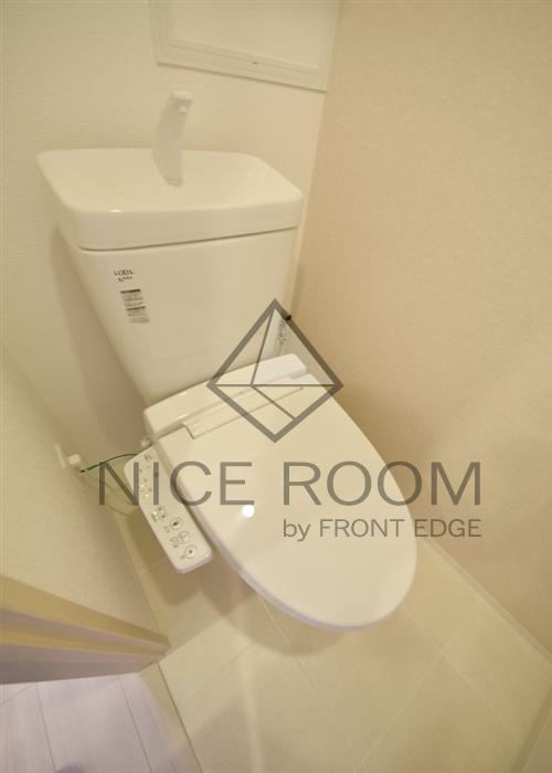 トイレ　コンフォリア心斎橋EAST　トイレ