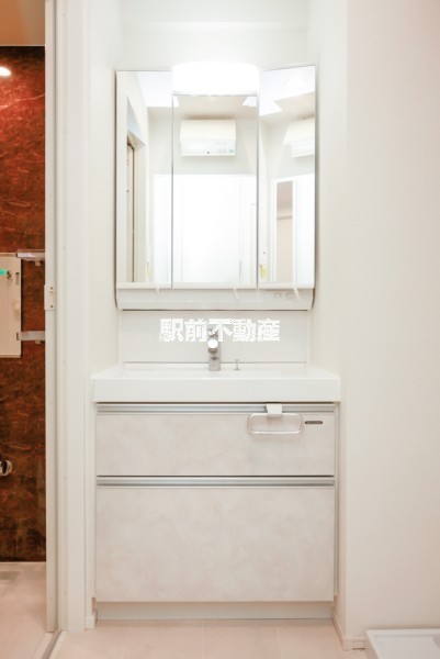 洗面設備　※同マンション別部屋