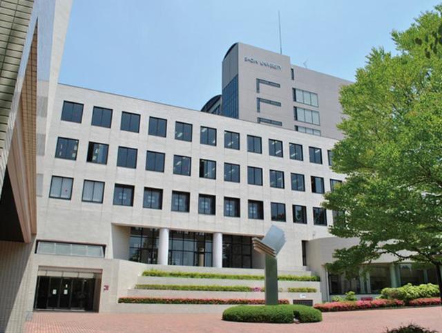 大学・短大　私立松蔭大学厚木ステーションキャンパス（大学・短大）まで2400m