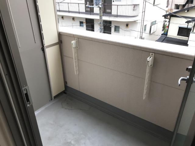 バルコニー　ベランダ