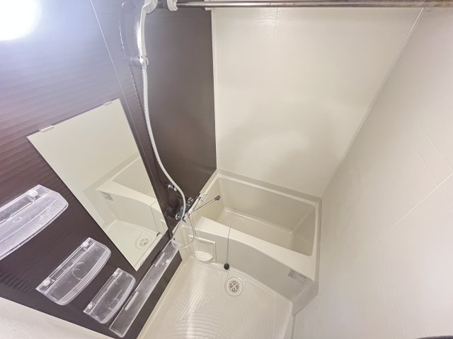 バス・シャワールーム　お風呂で日々の疲れを落としましょう