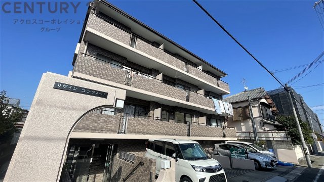 建物外観　オートロック付きで外部からの出入りがなく安心です