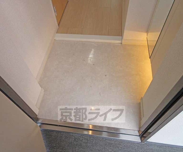 玄関　大理石風のオシャレな玄関です・