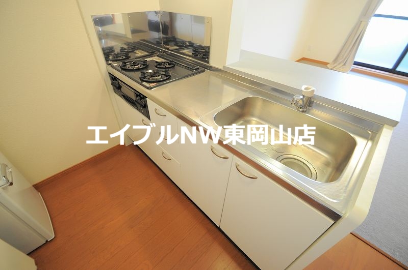 キッチン　※写真と現状が異なる場合は現状を優先