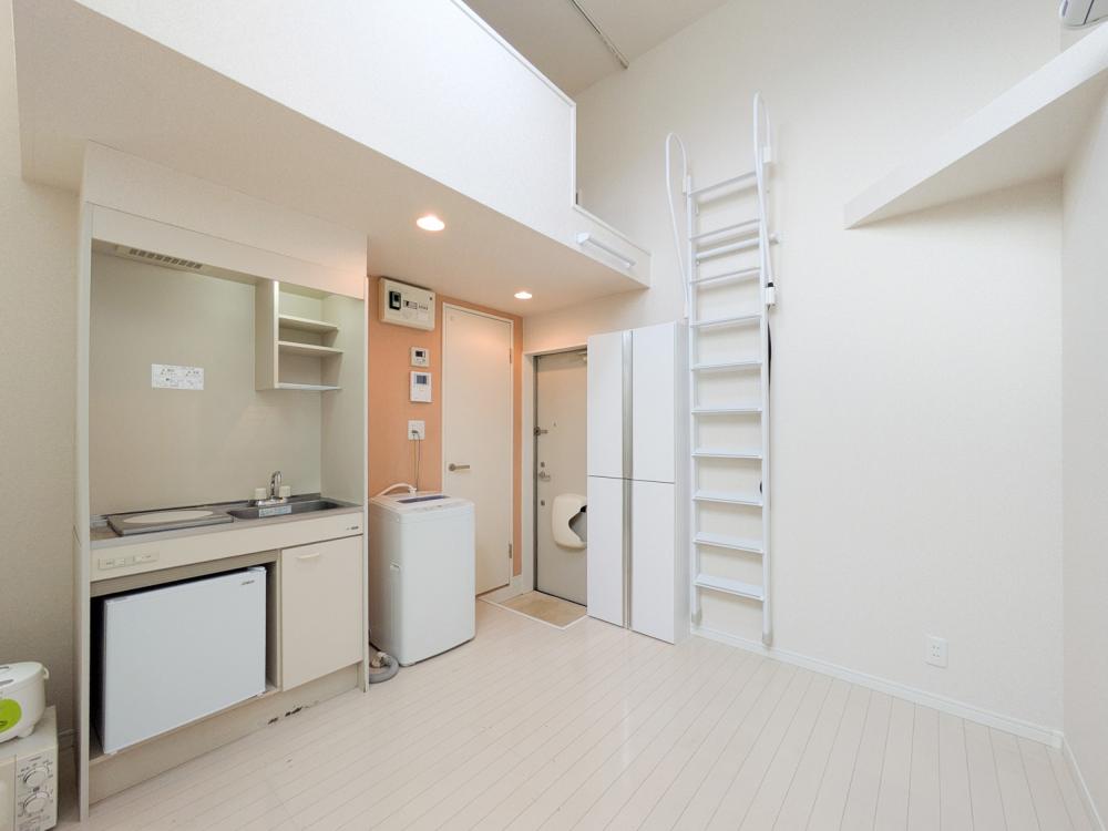 居室・リビング　写真は同物件他室