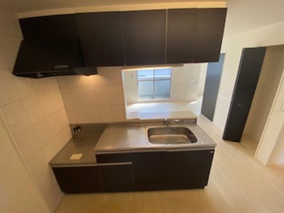 キッチン　※別部屋の写真です