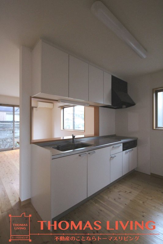 キッチン　IHクッキングヒーターのシステムキッチンです。