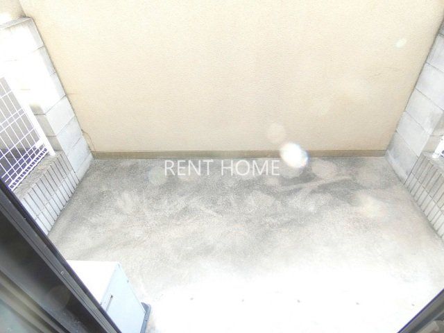 バルコニー　バルコニー(専用庭)