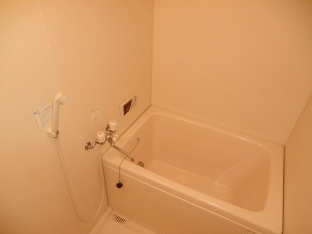 バス・シャワールーム　追い焚き付き