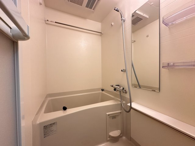 バス・シャワールーム　同一タイプです。