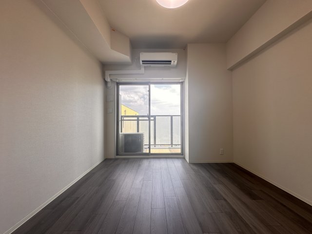 居室・リビング　同一タイプです。