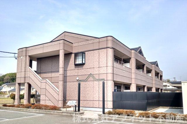 建物外観　セピアローズ・重量鉄骨造