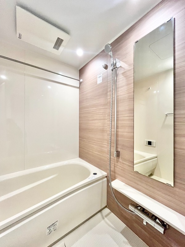 バス・シャワールーム　浴室乾燥機付き♪※以下別部屋参照※