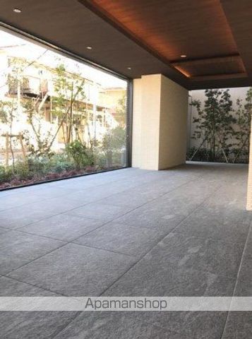 ロビー　ロビー