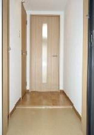 玄関　同タイプの内観です。